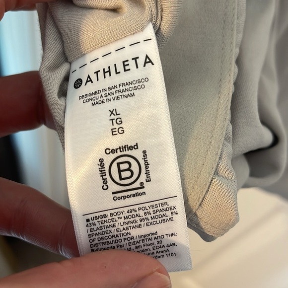 Athleta Bubble Hem Hoodie - Picture 11 of 11